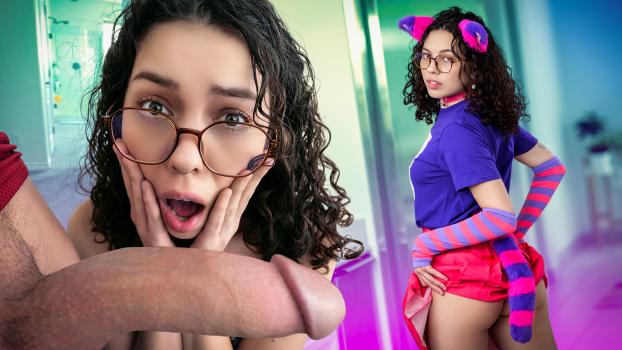 Satine Summers – “Try on My Mom’s Lingerie…” Nerd Girl vs Jock’s Cock