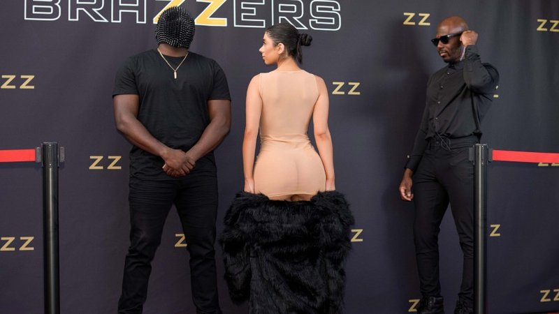 Violet Myers – Brazzers Loves Violet’s Asshole