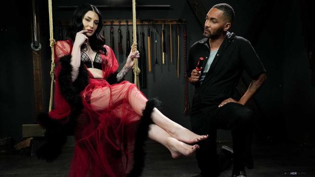 Love Her Feet – Charlotte Sins