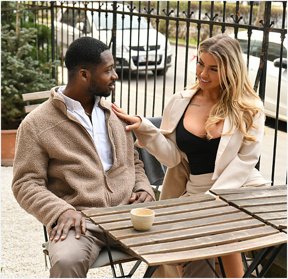 Aspen Reign – Intense Interracial Sex